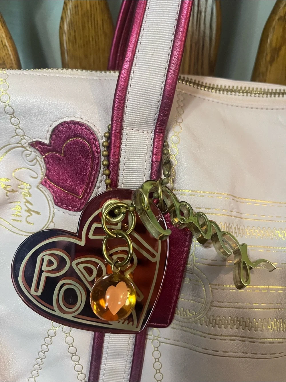 Rare- Coach poppy love tote - style 14551 with Charm Details. Y2K coach poppy.